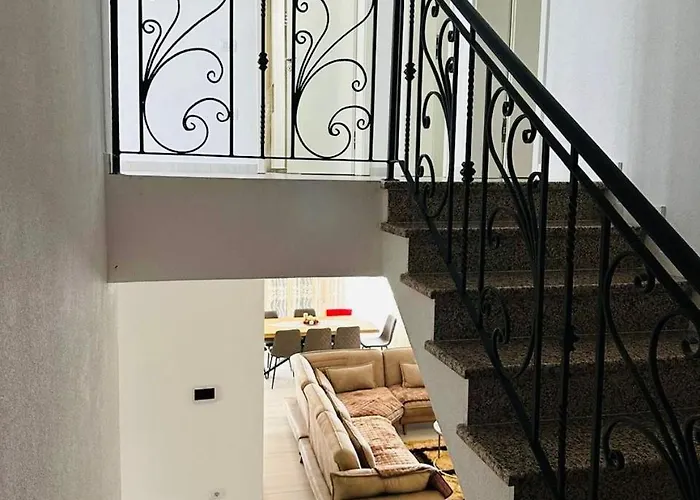 Rezidenca Dozhlani With Private Pool & Yard * Bajram Curri