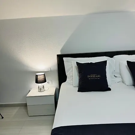 Rezidenca Dozhlani With Private Pool & Yard * Bajram Curr